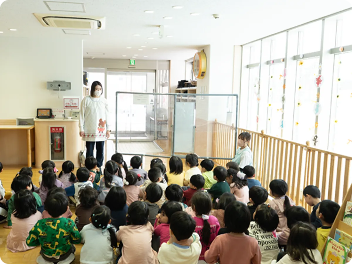 エントランスホールの様子