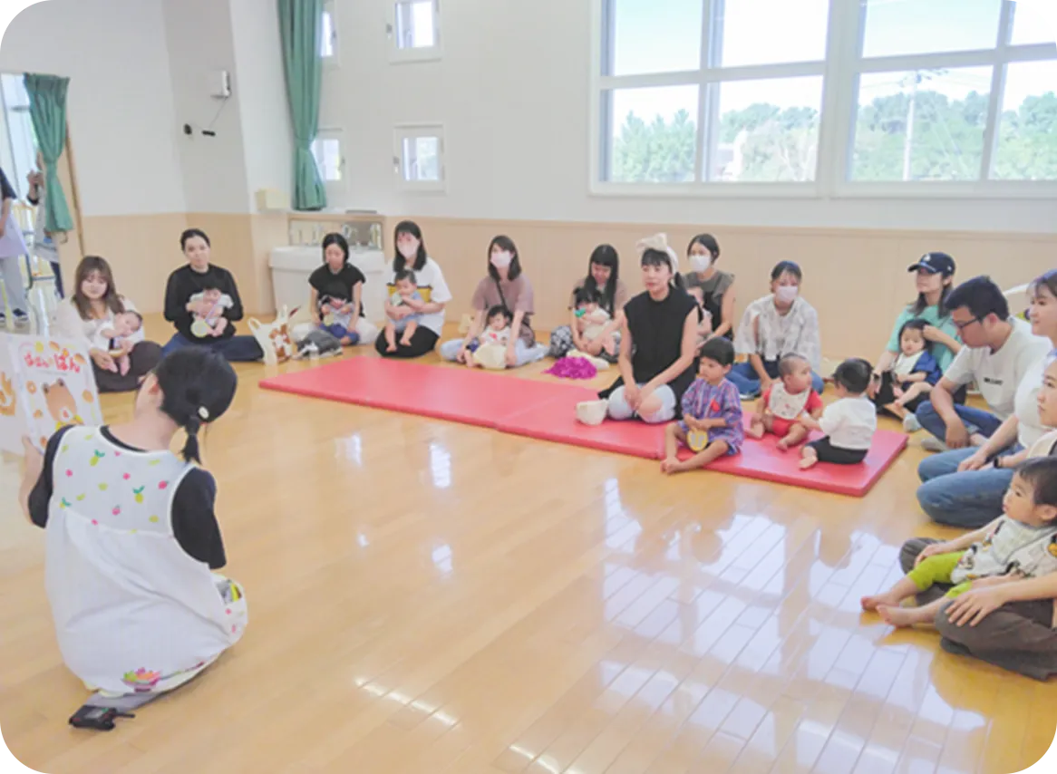 子育て支援「ここっと」の様子